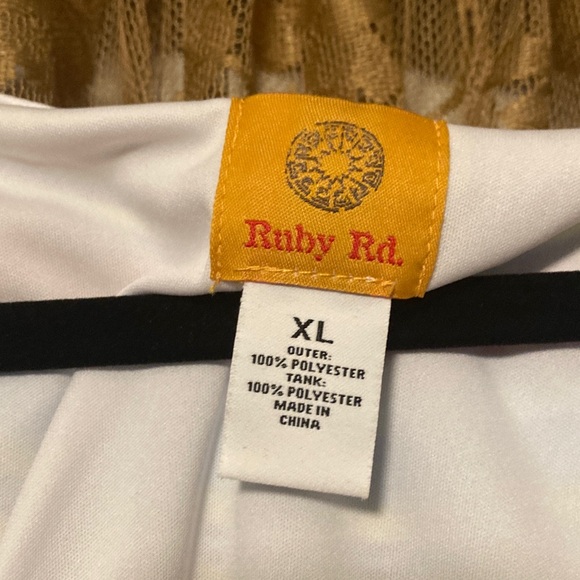 Ruby Rd. Batwing Top - Picture 2 of 6